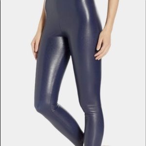 AMAZING COMMANDO LEGGINGS NAVY SIZE SMALL